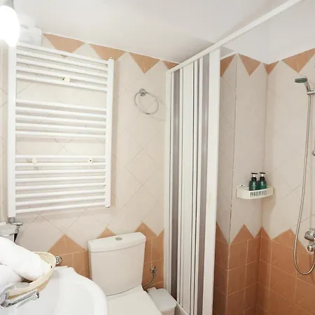 Elvira-maria And Elvira Apartment